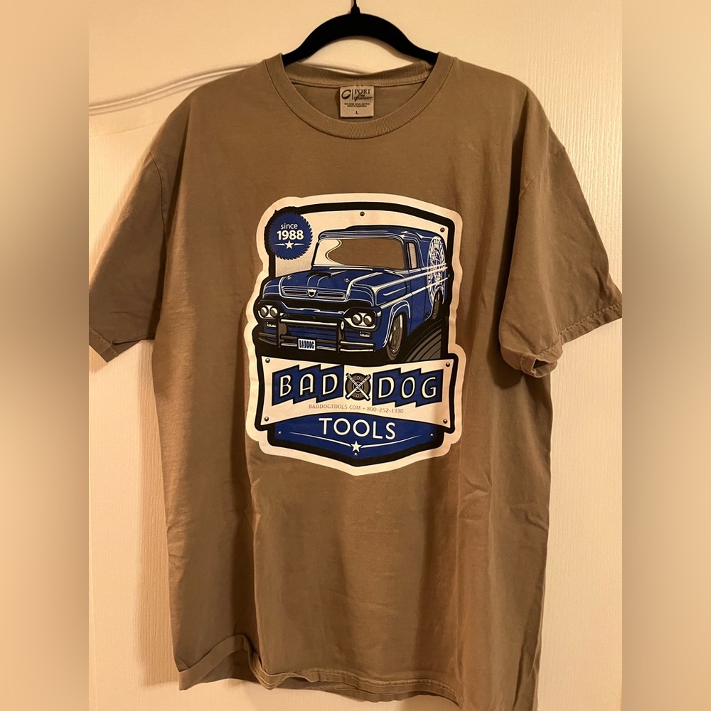 Port&company bad dog tools Tshirt